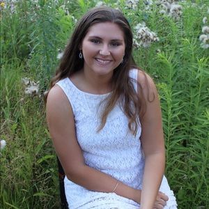 Meet your Posher, Lindsey